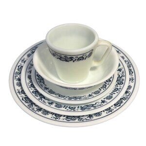 Corelle Dinnerware Set of 5 Blue Onion Dinner Salad Bread Plates Bowl Cup